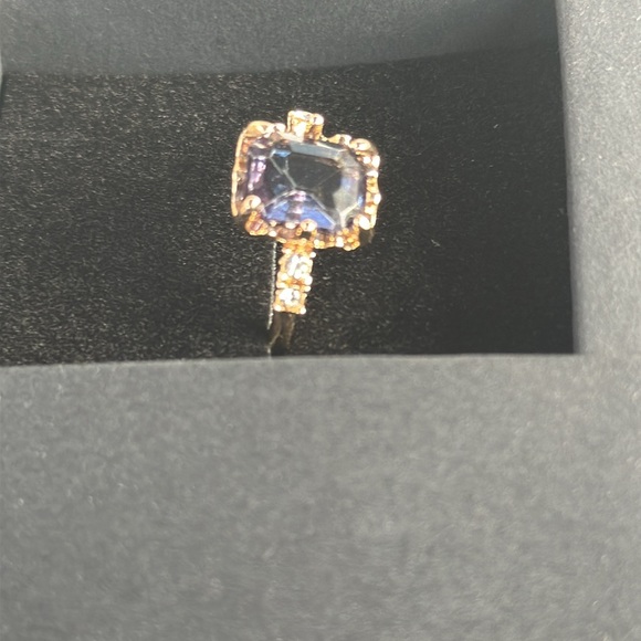 Ring size 6 - Picture 3 of 5